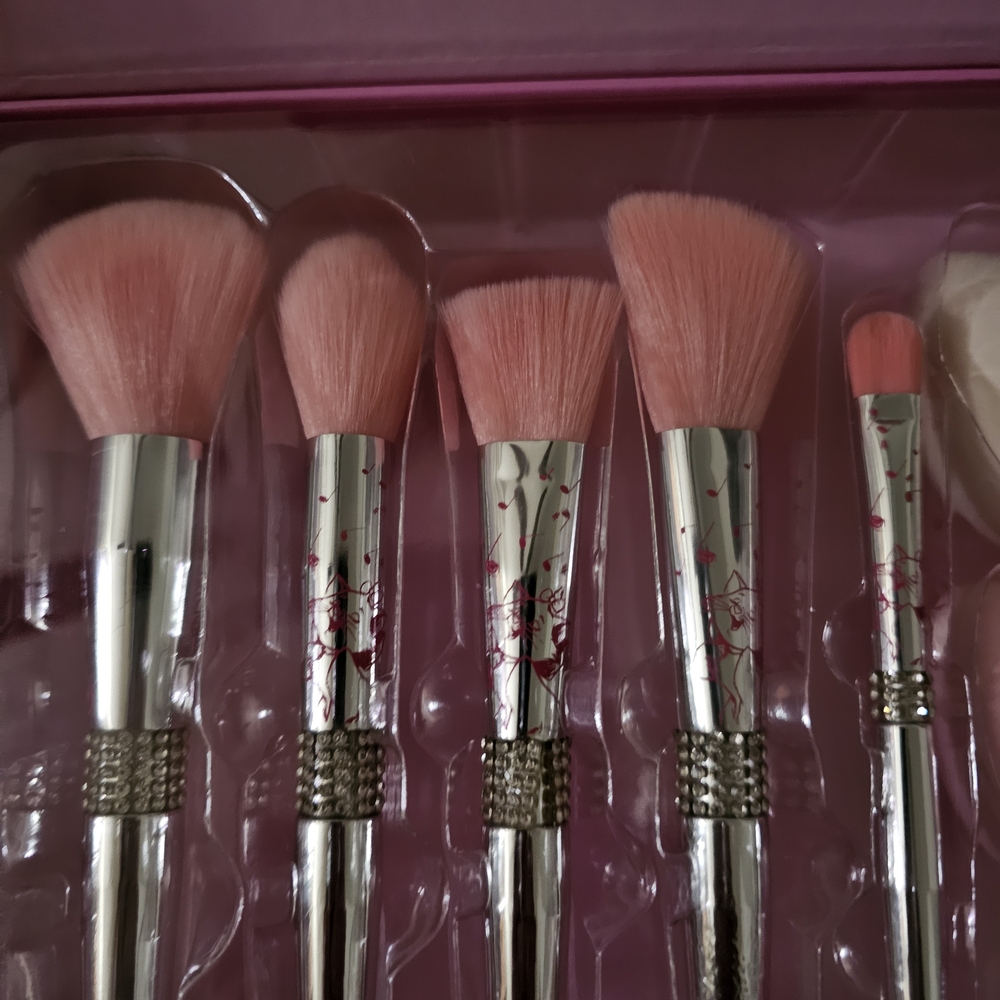 Disney Aristocats Makeup Brush Set - Picture 8 of 9